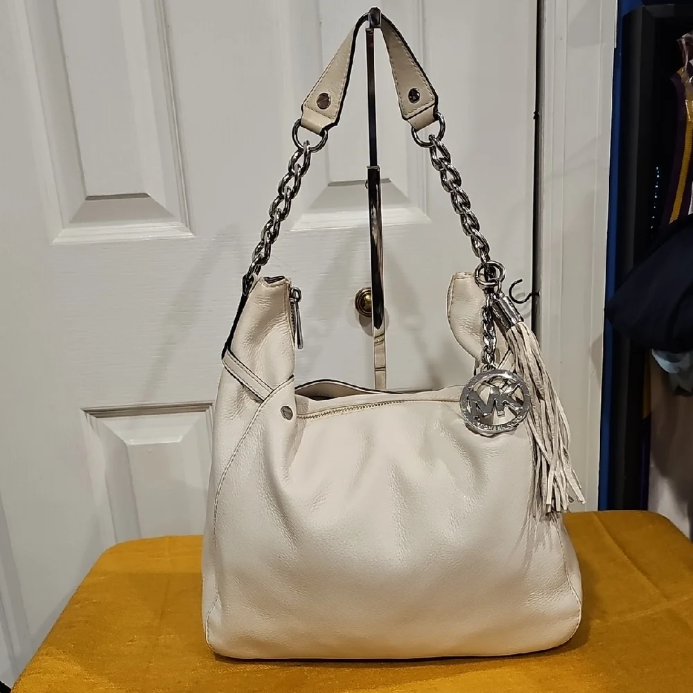 Michael Kors Megan Fulton Large Hobo Crossbody Vanilla Silver Tone Hardware EUC